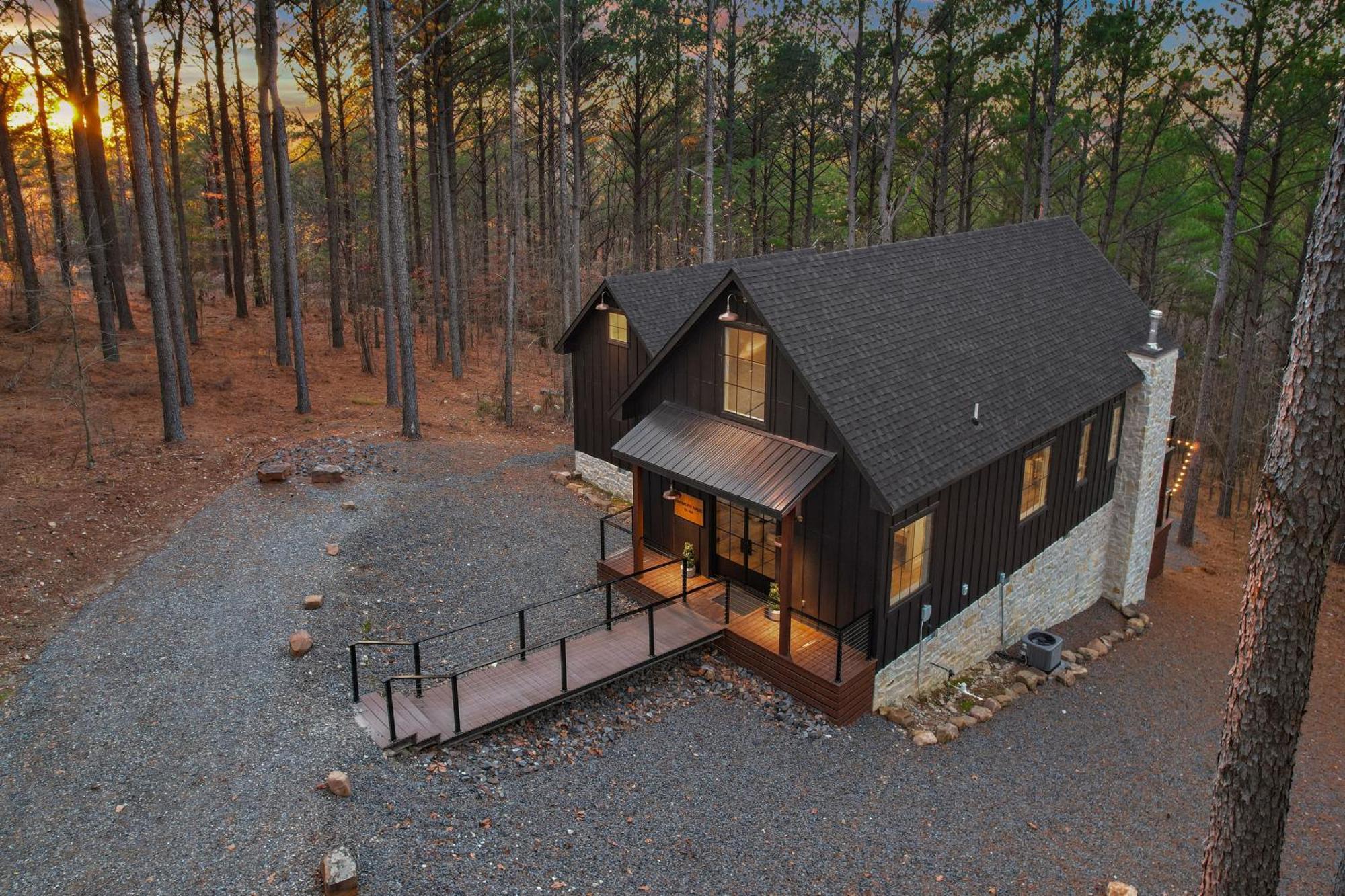 Luxury Broken Bow Cabin With Hot Tub On 3 Acres! Villa Екстериор снимка